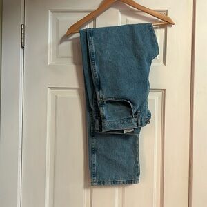 Rustler jeans 33x32. Classic faded denim.